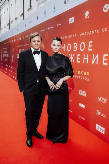 https://upforme.ru/uploads/001b/92/d8/1623/t479136.png