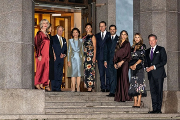 https://upforme.ru/uploads/001b/92/d8/1623/t55540.png
