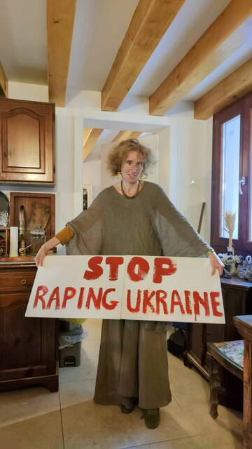 https://upforme.ru/uploads/001b/92/d8/1623/t562161.jpg