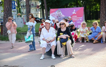 https://upforme.ru/uploads/001b/92/d8/1623/t58864.png