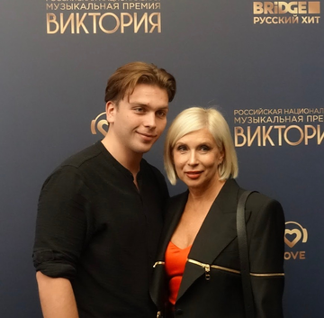 https://upforme.ru/uploads/001b/92/d8/1623/t613924.png