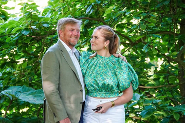 https://upforme.ru/uploads/001b/92/d8/1623/t634935.png