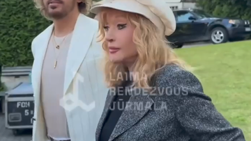 https://upforme.ru/uploads/001b/92/d8/1623/t648527.png