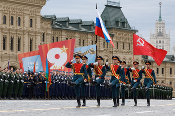 https://upforme.ru/uploads/001b/92/d8/1623/t732358.png