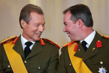 https://upforme.ru/uploads/001b/92/d8/1623/t743803.png