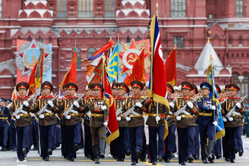 https://upforme.ru/uploads/001b/92/d8/1623/t870251.png