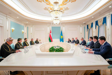 https://upforme.ru/uploads/001b/92/d8/1623/t871755.png