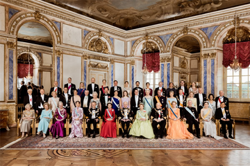 https://upforme.ru/uploads/001b/92/d8/1623/t907139.png
