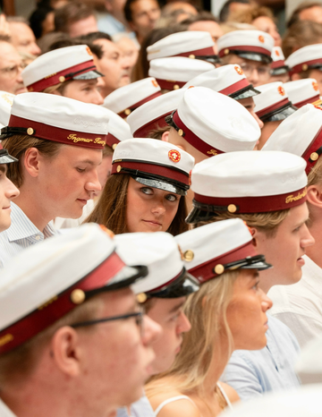 https://upforme.ru/uploads/001b/92/d8/1623/t951708.png