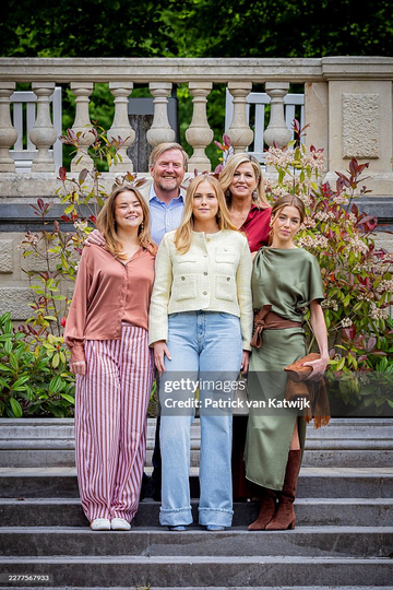 https://upforme.ru/uploads/001b/92/d8/1623/t957867.png