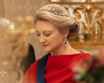 https://upforme.ru/uploads/001b/92/d8/1623/t973805.png