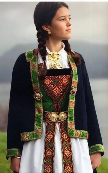 https://upforme.ru/uploads/001b/92/d8/163/t41323.jpg