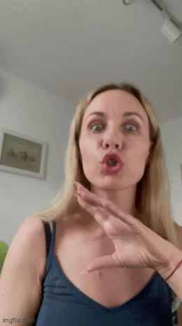 https://upforme.ru/uploads/001b/92/d8/1751/t84281.gif