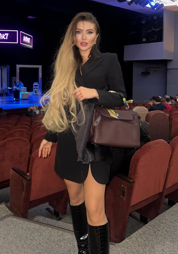 https://upforme.ru/uploads/001b/92/d8/2262/t661689.png