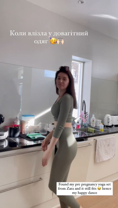 https://upforme.ru/uploads/001b/92/d8/643/t190845.jpg