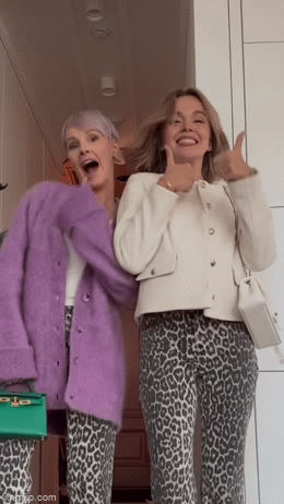 https://upforme.ru/uploads/001b/92/d8/643/t657703.gif