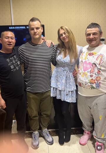 https://upforme.ru/uploads/001b/92/d8/673/t498814.jpg