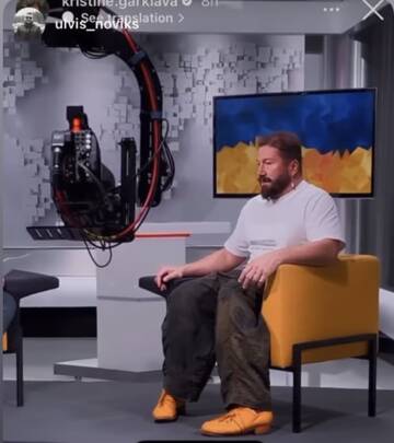 https://upforme.ru/uploads/001b/92/d8/673/t532920.jpg