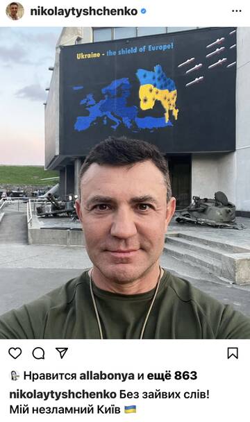 https://upforme.ru/uploads/001b/92/d8/673/t749737.jpg