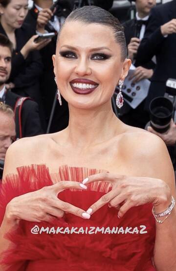 https://upforme.ru/uploads/001b/92/d8/673/t96282.jpg