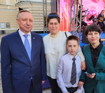 https://upforme.ru/uploads/001b/92/d8/760/t287296.jpg