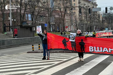 https://upforme.ru/uploads/001b/92/d8/834/t121212.jpg