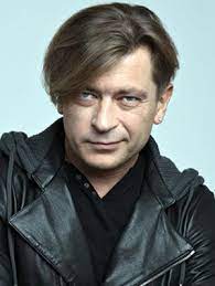 https://upforme.ru/uploads/001b/92/d8/866/631259.jpg