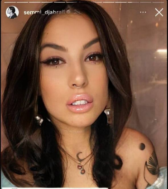 https://upforme.ru/uploads/001b/92/d8/947/t116176.jpg