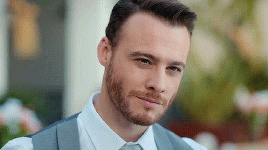 https://upforme.ru/uploads/001b/aa/e9/5/164634.gif