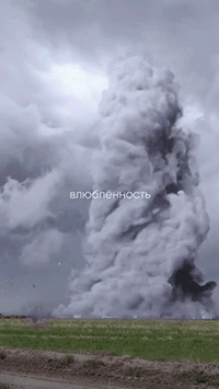 https://upforme.ru/uploads/001b/b8/74/274/755770.gif