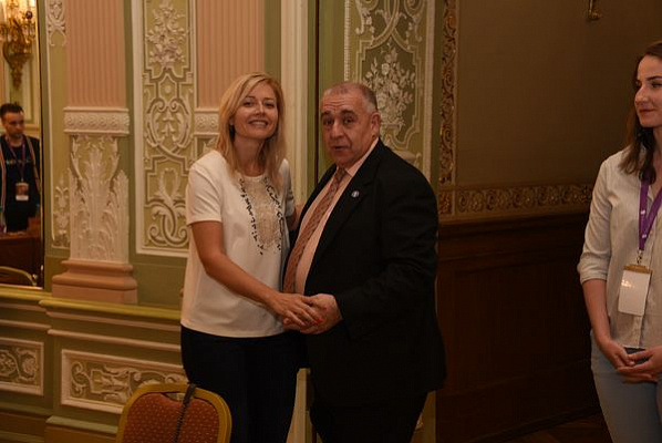 https://upforme.ru/uploads/001b/bf/69/3/t500375.jpg