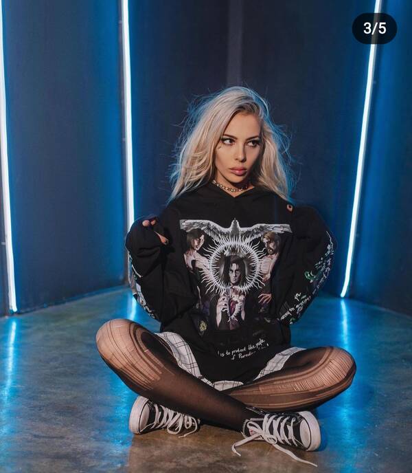 https://upforme.ru/uploads/001b/c1/20/3/t375180.jpg