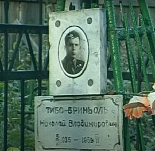 https://upforme.ru/uploads/001b/ce/12/2/t758327.png