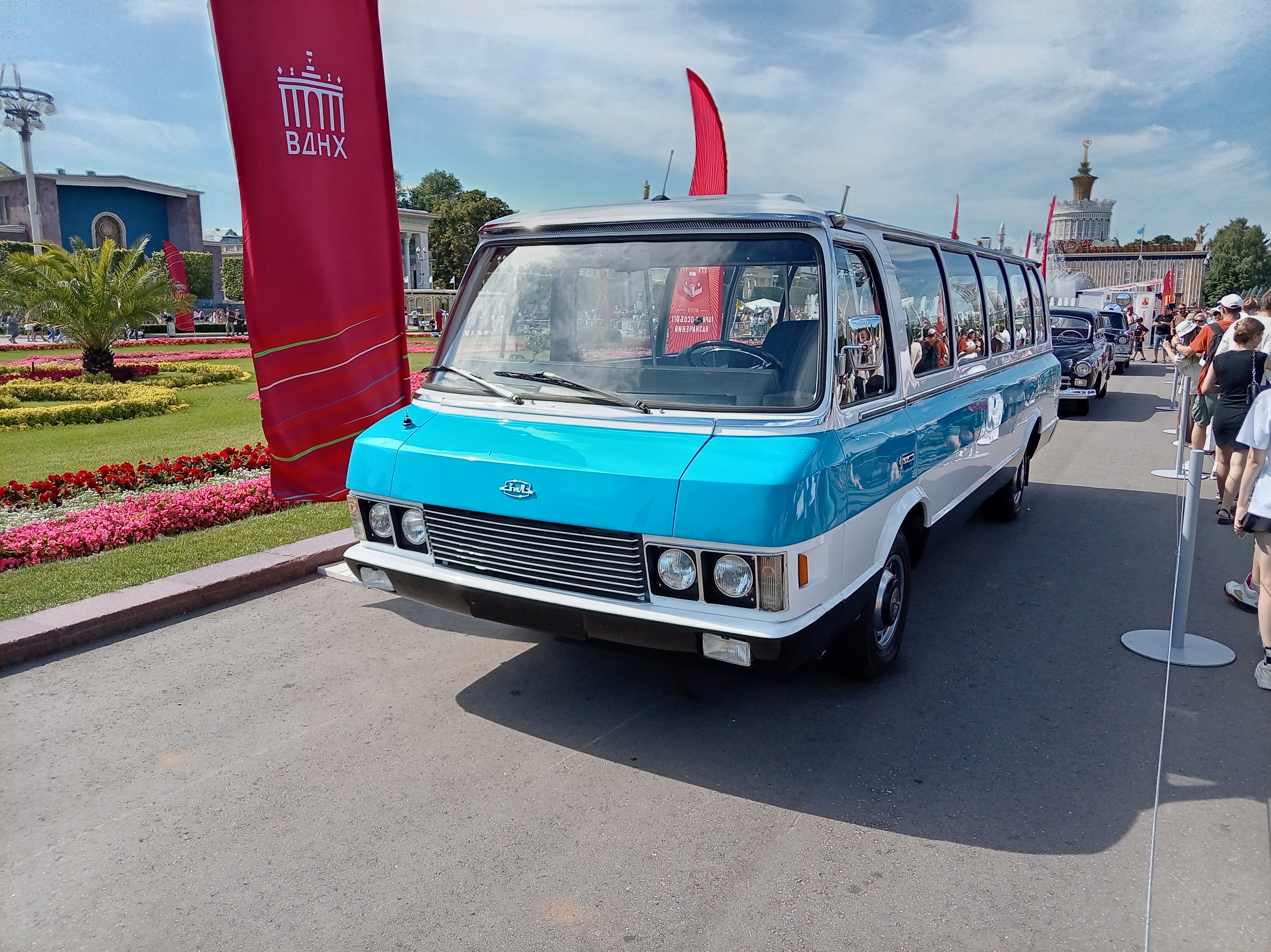 https://upforme.ru/uploads/001c/18/0c/2/351272.jpg