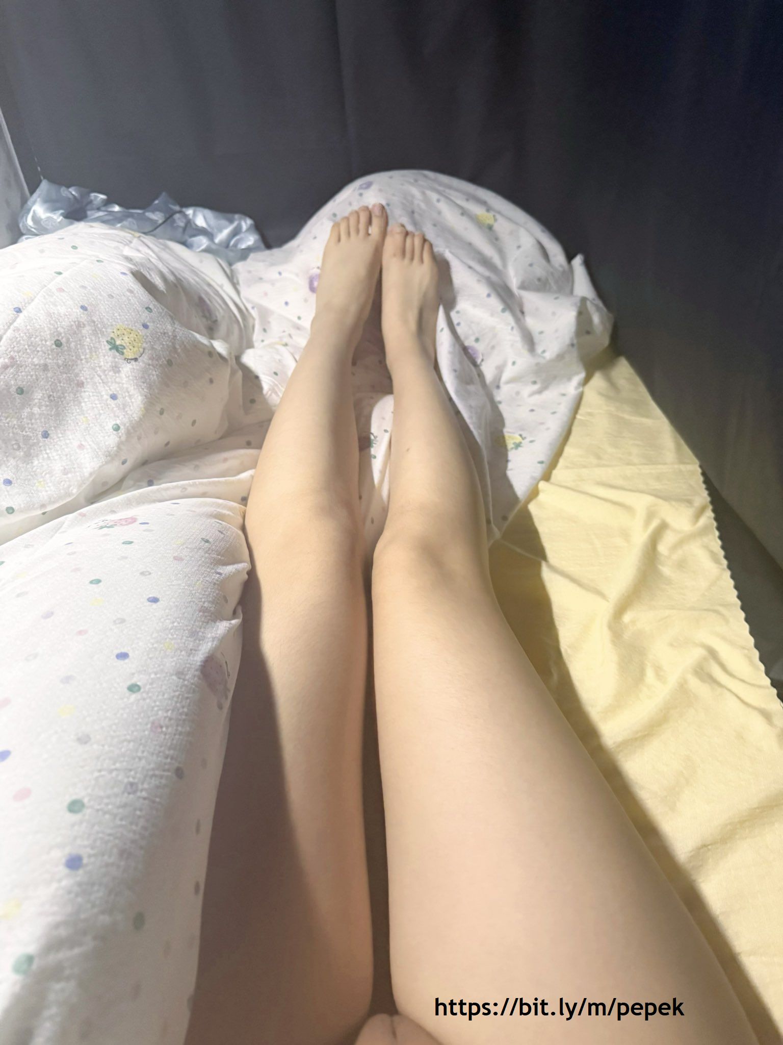 Soraya Pepe, cewek bispak siap dipakai pelanggan di kamar hotel Soraya Pepe, cewek bispak siap dipakai pelanggan di kamar hotel