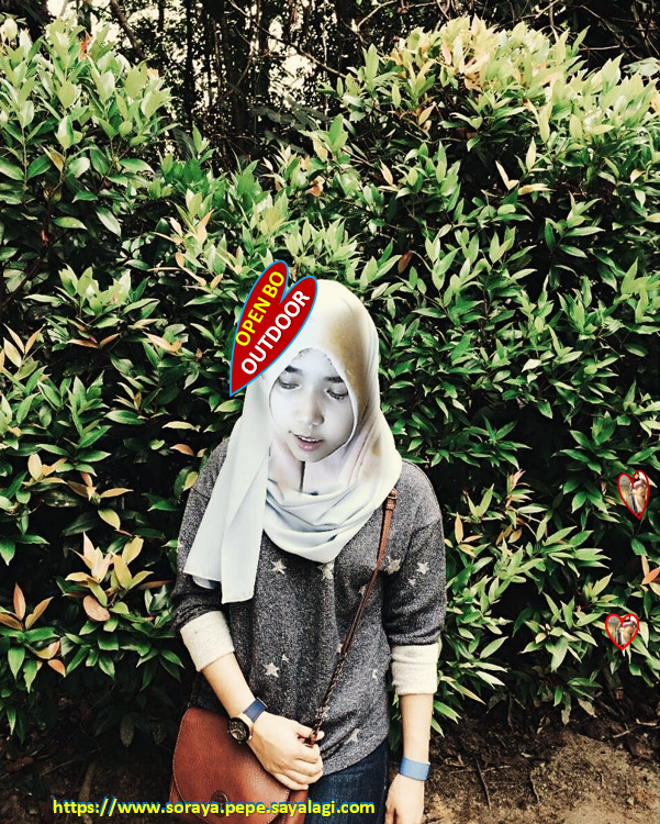 Foto Soraya Pepe Siap Telanjang Cewek Bispak Berjilbab Open BO Outdoor