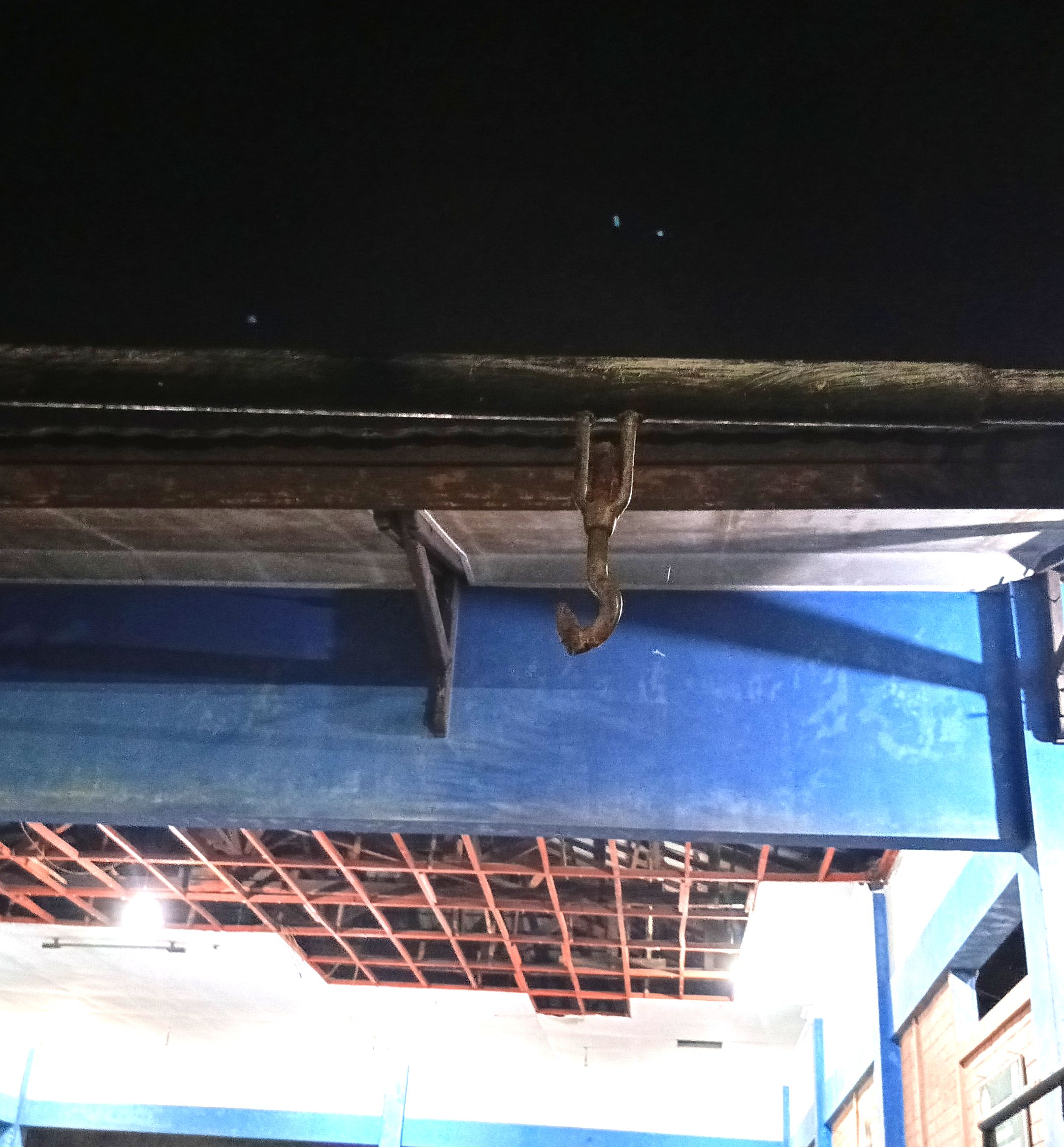 Alat bedesem gantung tubuh Soraya