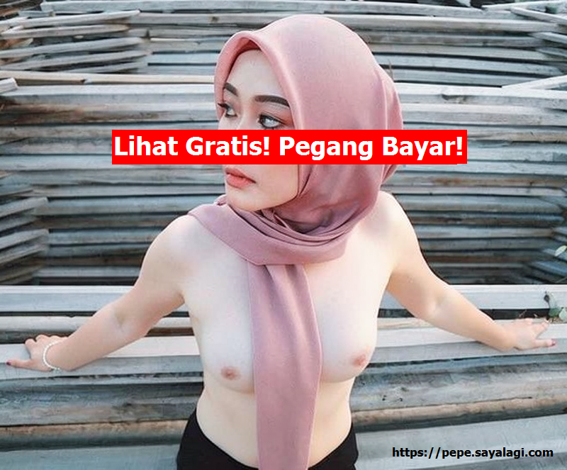 Photo Soraya Pepe, cewek bispak hijaber bugil pamer tetek