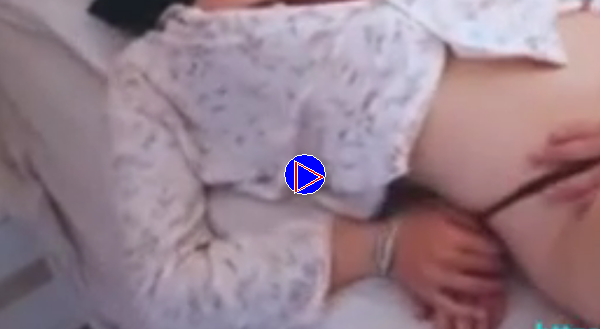 Screenshot Video BDSM Soraya Cewek Berjilbab Tangan Diikat Dientot
