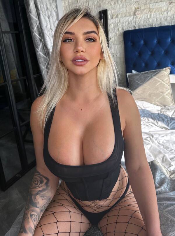 https://upforme.ru/uploads/001c/35/b0/2/t553091.jpg