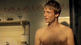 https://upforme.ru/uploads/001c/37/01/88/397460.gif