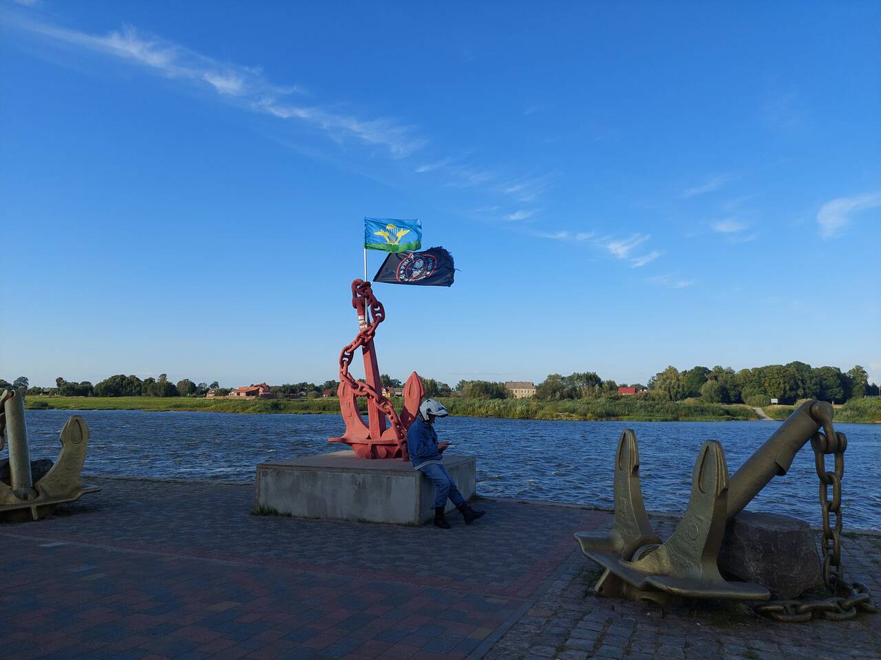 https://upforme.ru/uploads/001c/40/64/2/638946.jpg