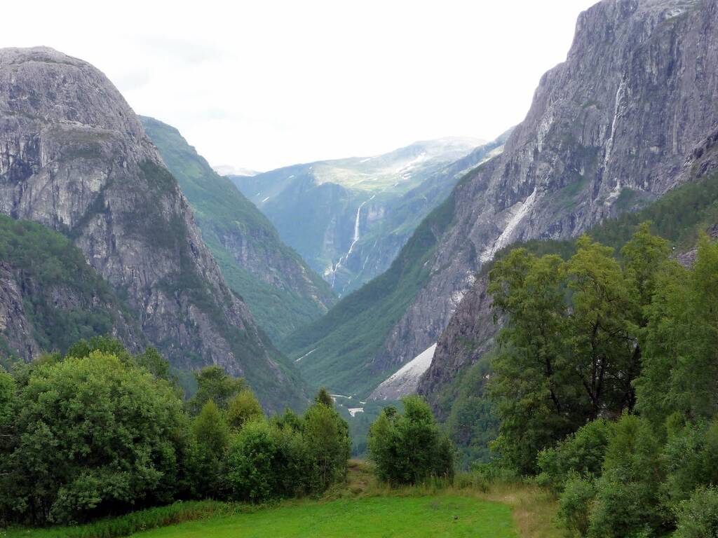 https://upforme.ru/uploads/001c/40/64/2/659042.jpg