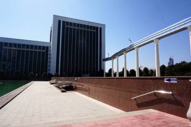 https://upforme.ru/uploads/001c/40/64/2/830172.jpg