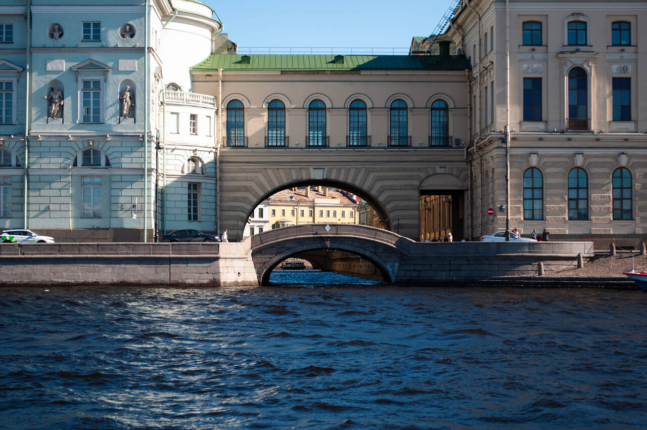 https://upforme.ru/uploads/001c/40/64/2/957943.jpg