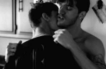 https://upforme.ru/uploads/001c/42/df/2/671447.gif