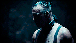 https://upforme.ru/uploads/001c/44/9e/235/832117.gif
