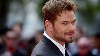 https://upforme.ru/uploads/001c/5f/53/2/t37977.png