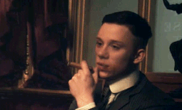 https://upforme.ru/uploads/001c/64/37/208/524949.gif
