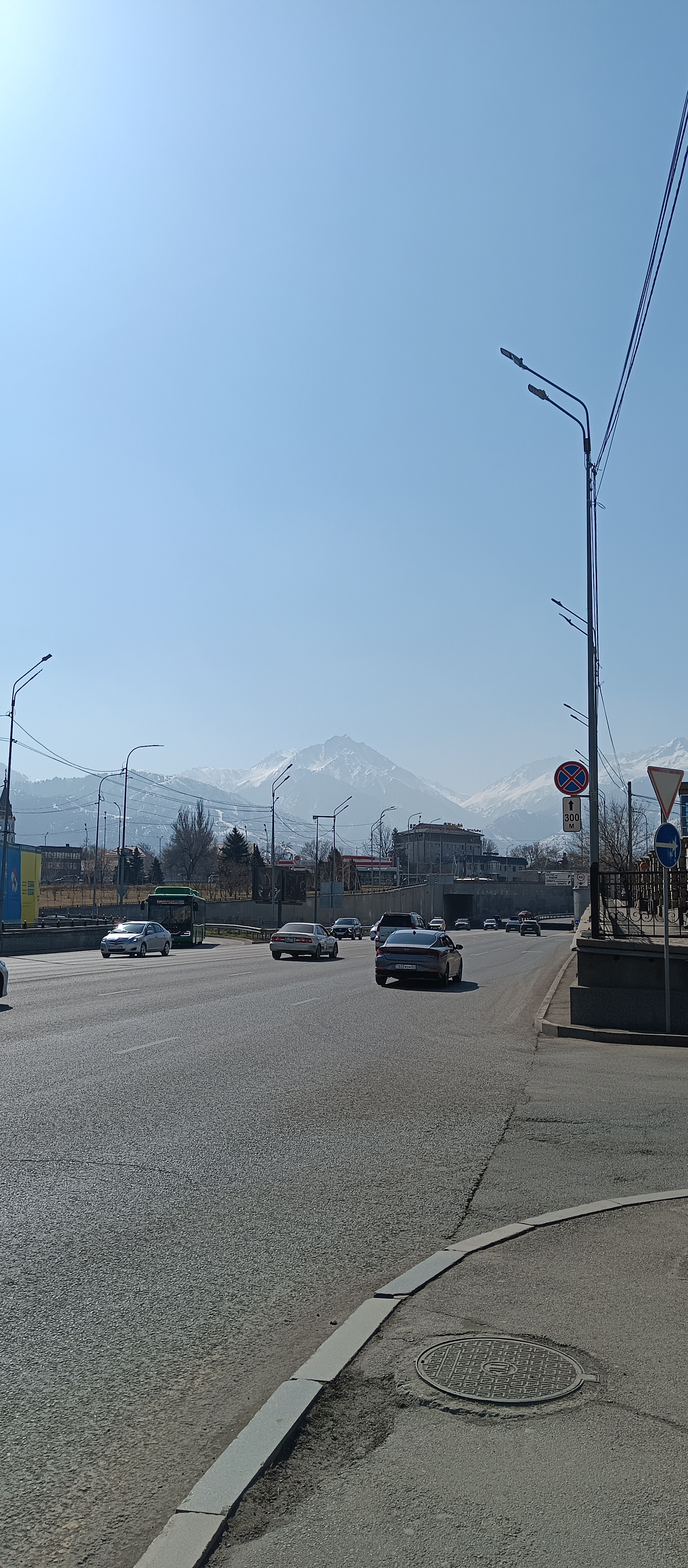 https://upforme.ru/uploads/001c/87/08/3/642242.jpg